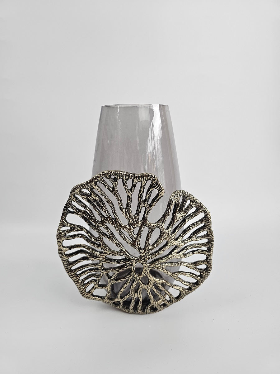 EHAIKA Luxury Flower Vase - Aluminum Gilded Lily Pad - Ombre Sea Kelp Green Coloured Glass