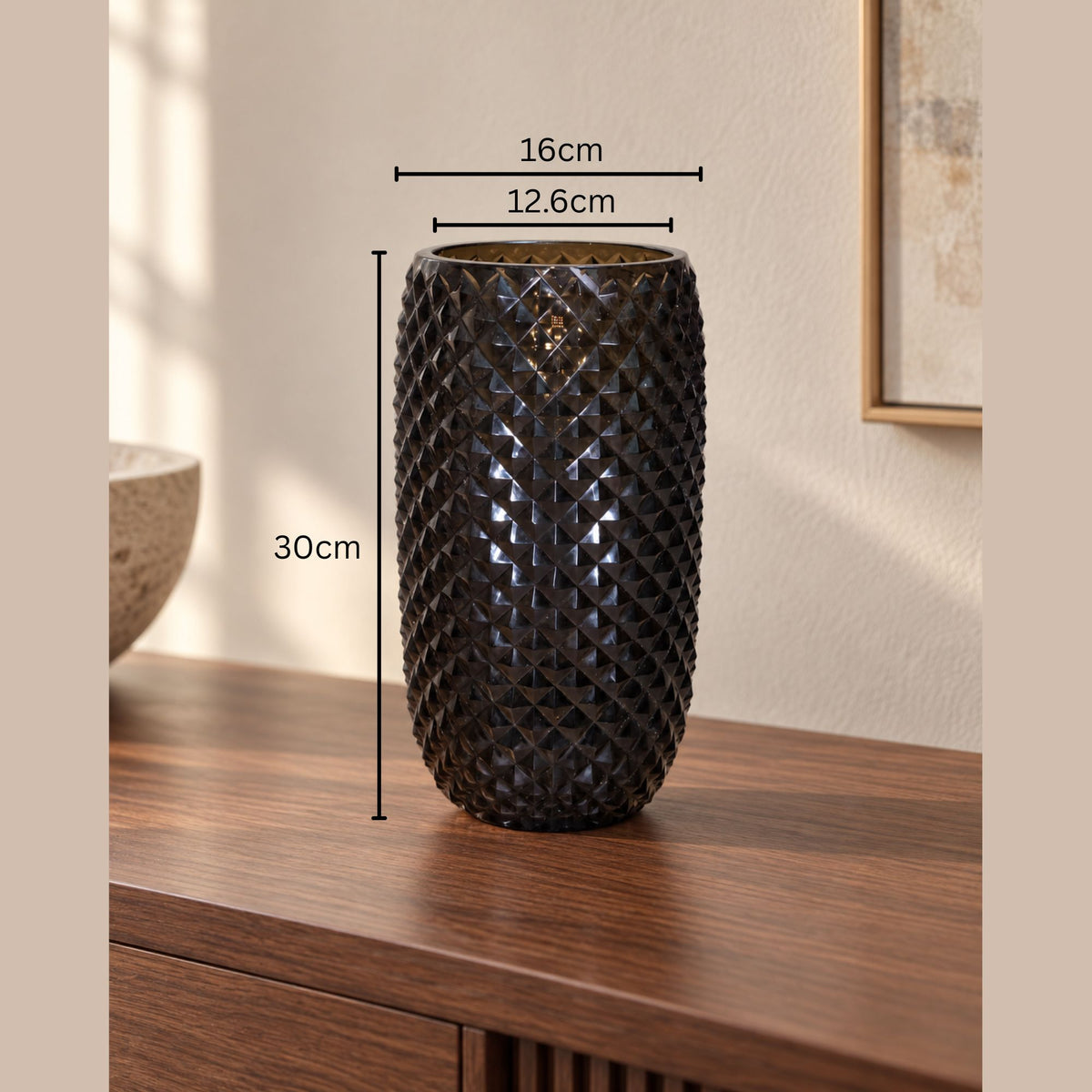EHAIKA Designer Table Top Glass Flower Vase, Handmade Diamond Cut Patterned - Cylinder Shaped