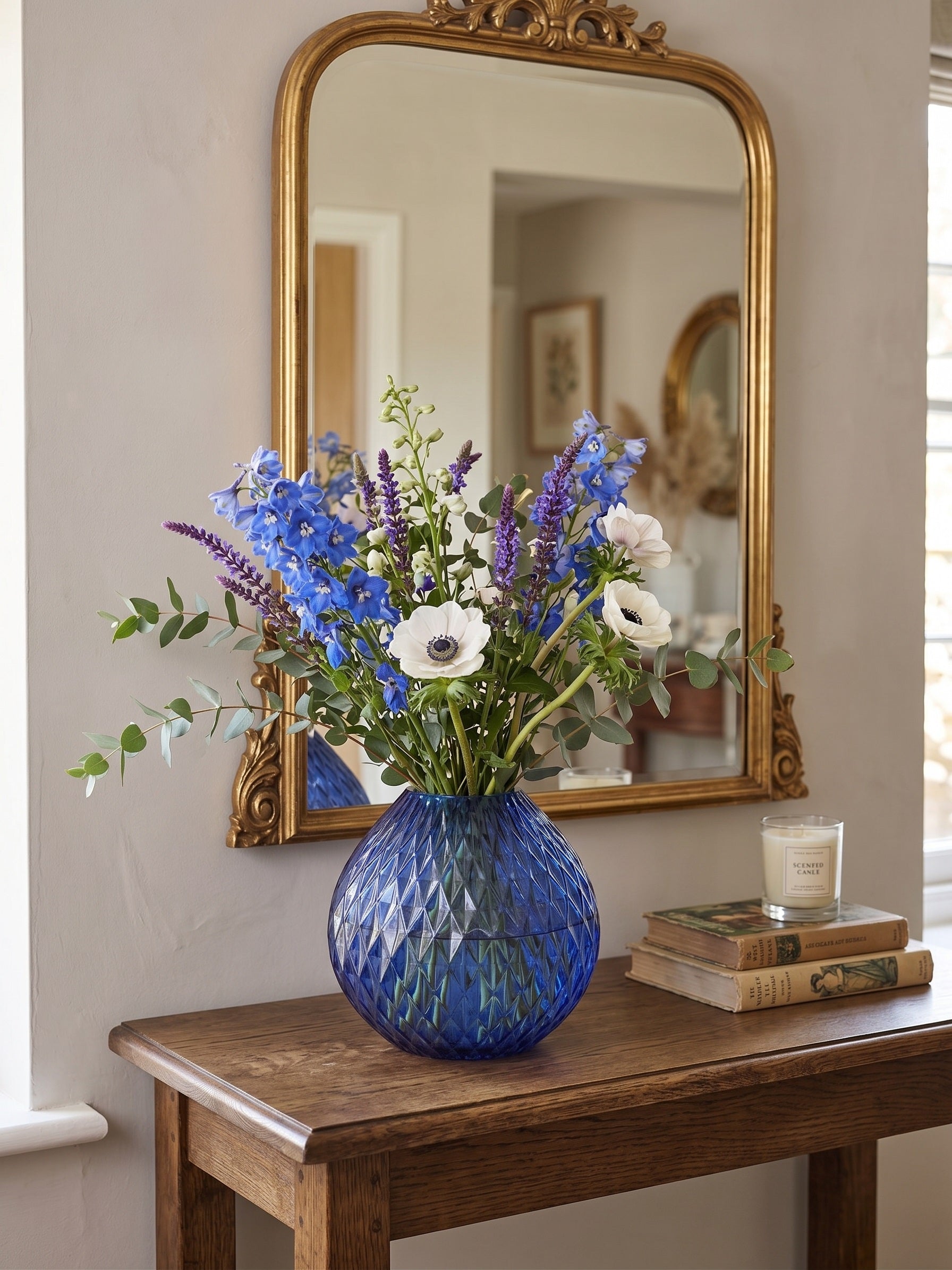 EHAIKA Glass Flower Vase Bowl With Rice Cut Patterned Small Opening Designed - Blue Colour