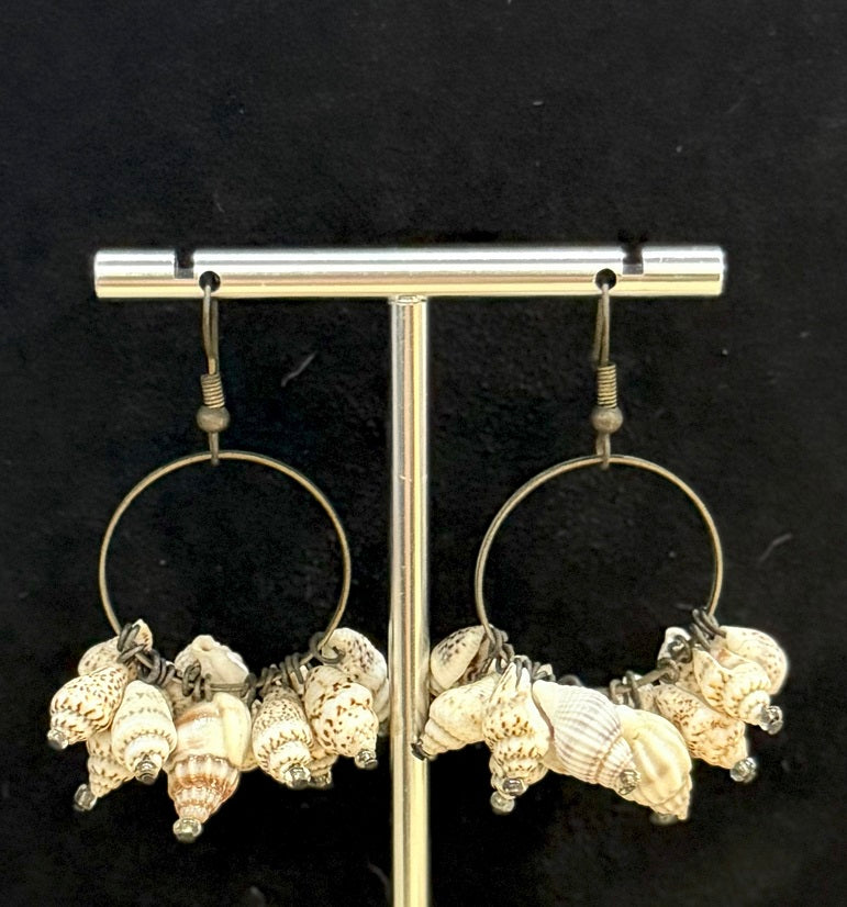 Beautiful Unique Sea Shell Drop Dangling Women Earrings, One-of-a-kind handmade Artisan Jewellery