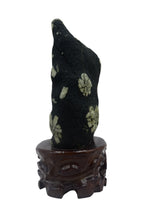 Small Raw Natural Stone Luoyang Peony & Chrysanthemum Blossom Stone Ornaments, Wooden Base Tabletop Decoration