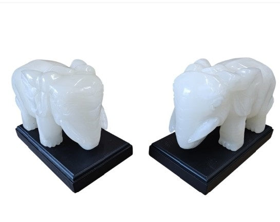 A set of 2pcs natural resemble jade soapstone steatite stone carving elephant home office restaurant hotel interior decoration
