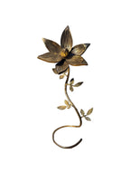 Hand crafted high-quality brass bronze leaf flower display home office tabletop decoration