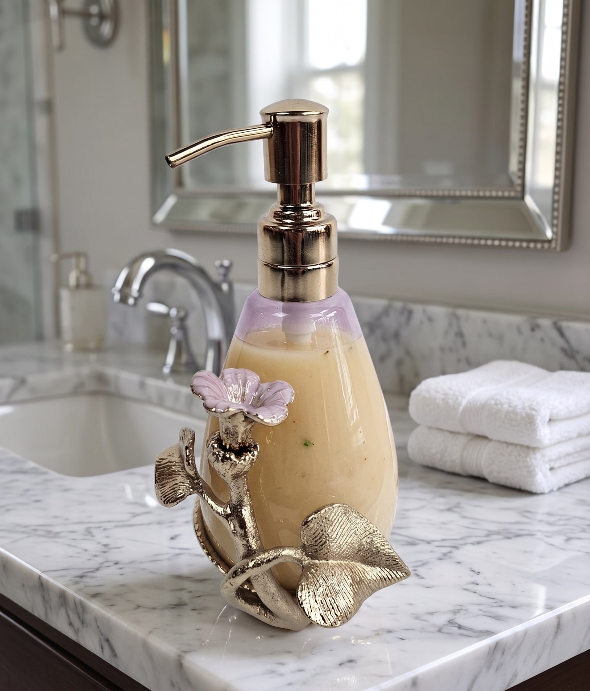 EHAIKA Soap Dispenser – Enamelled Aluminium Morning Glory Flower With Ombre Lilac Coloured Class