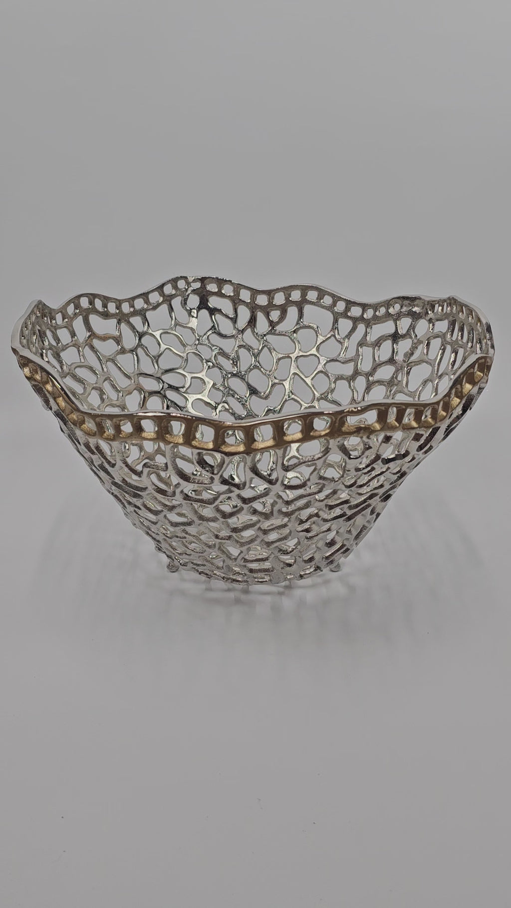 EHAIKA Sea Coral Fruits Basket Bowl (Extra Large) - Aluminium Decorative Dinning Tableware