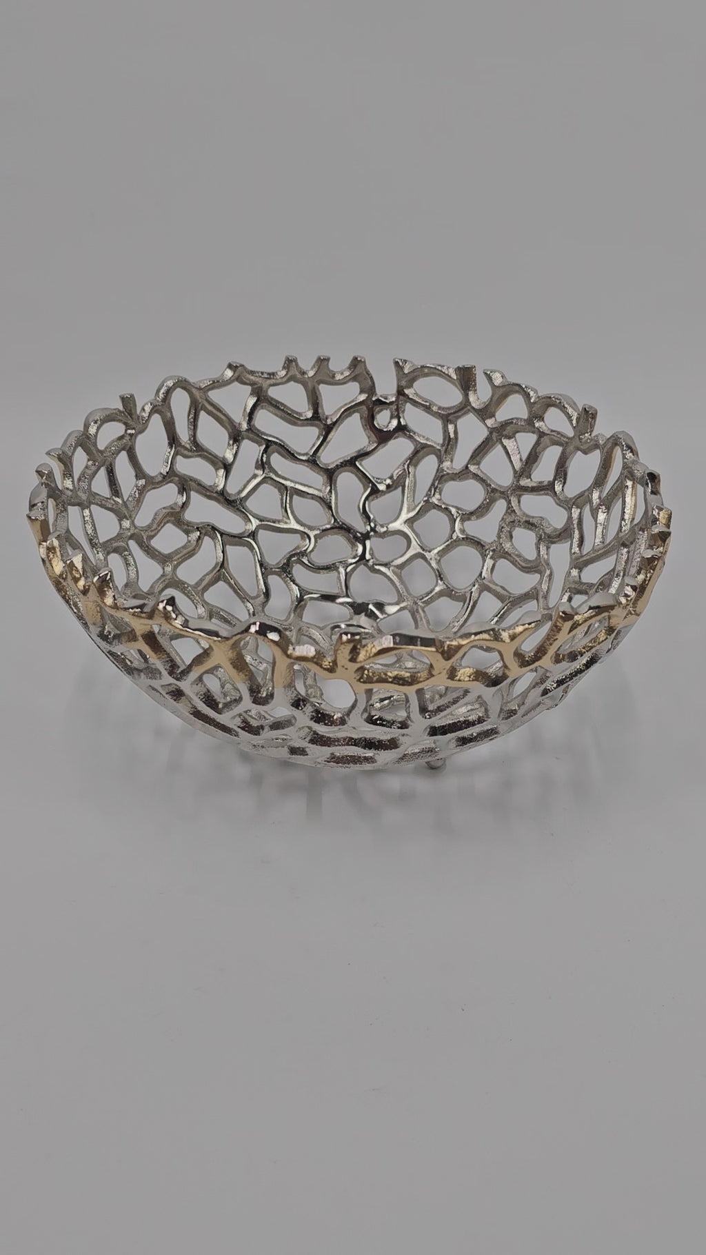 EHAIKA Sea Coral Fruits Basket Bowl (Medium) - Aluminium Decorative Dinning Tableware