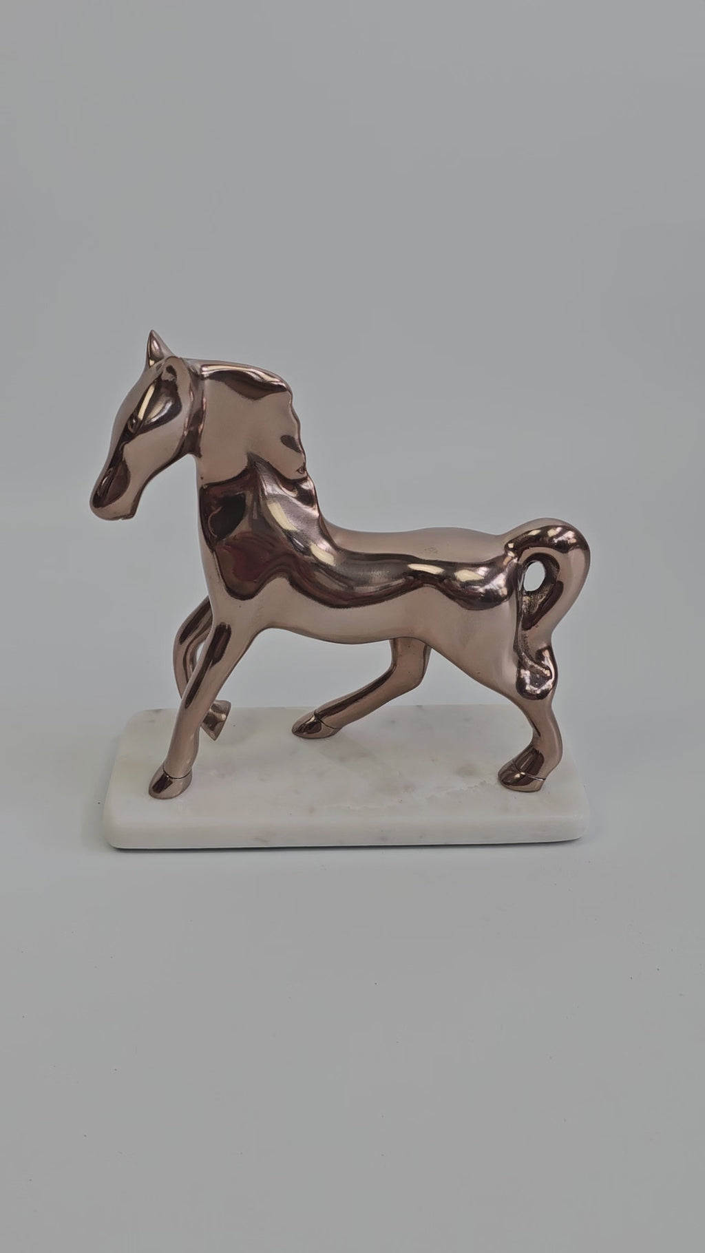 EHAIKA Golden Aluminium Horse With Marble Base – Table Top Chinese Zodiac Year 2026 Lucky Animal