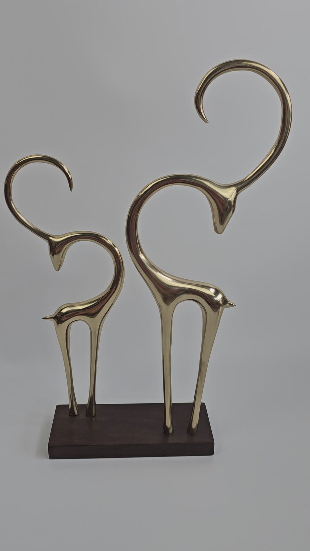EHAIKA Golden Reindeer Aluminium Sculpture With Natural Solid Wood Base - Valentine's Day Couples Home Office Gifts
